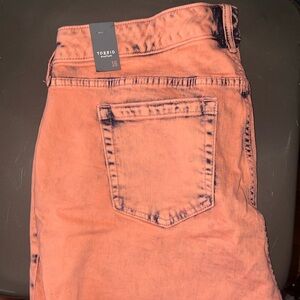 BRAND new Torrid short size 16